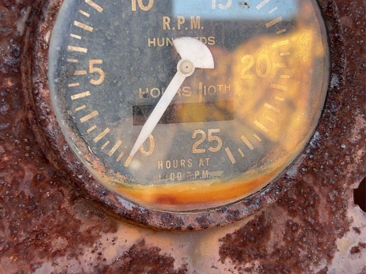 minneapolis-moline-diesel-crawler-image-27