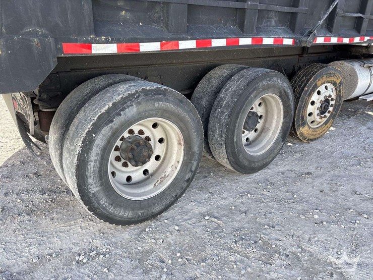 2000-kenworth-tri-axle-dump-truck-image-45