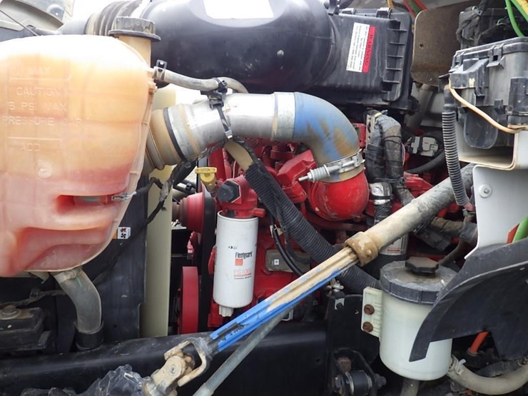 2015-ford-f750-image-14