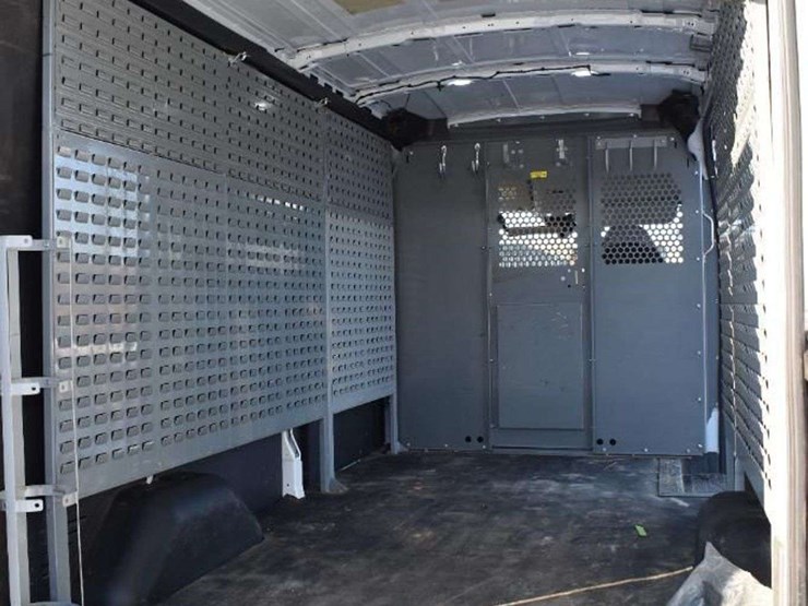 2021-ford-transit-image-21