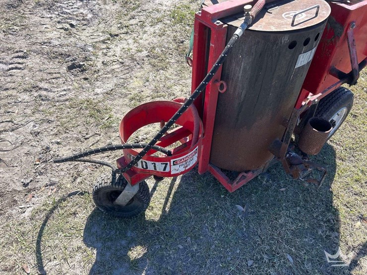 line-striping-machine-image-6