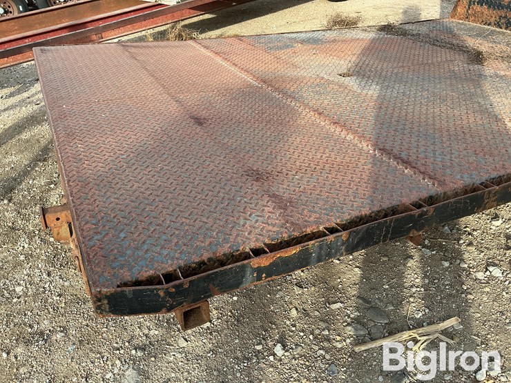 11’-x-7’-flatbed-image-15