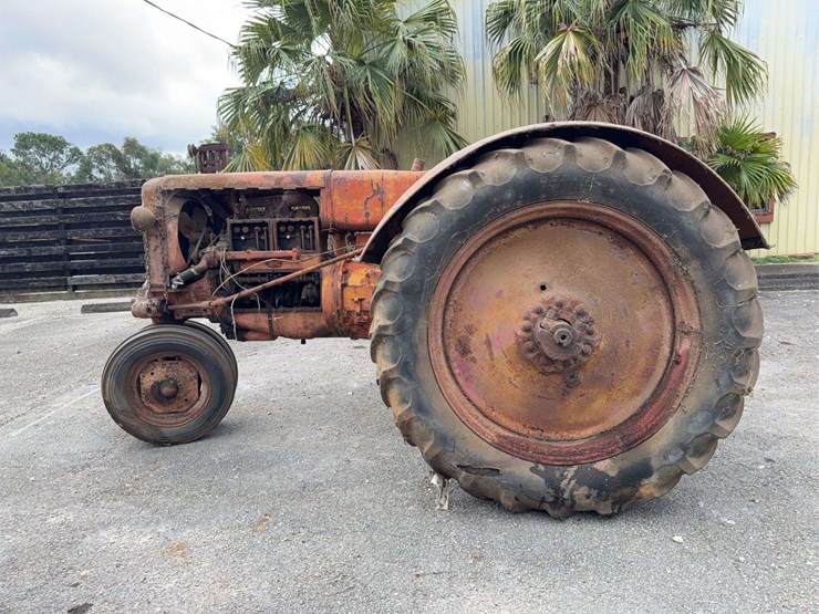 minneapolis-moline-ztu-image-4