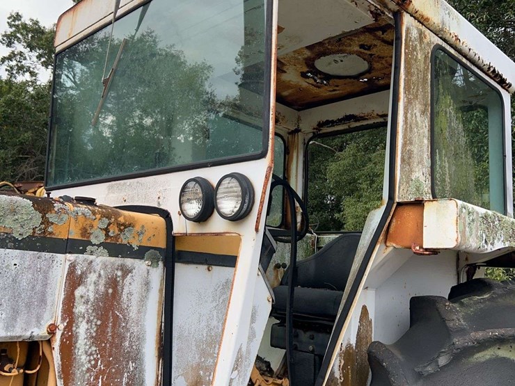 minneapolis-moline-g1050-image-55