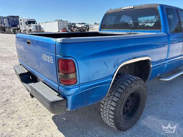 2000-dodge-ram-1500-image-8