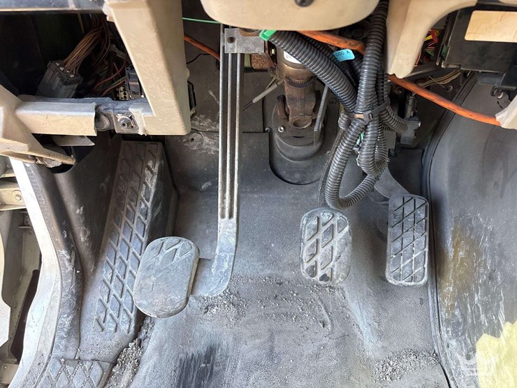 2010-sterling-a9500-image-13