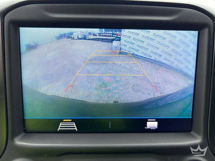 2019-chevrolet-silverado-1500-image-21