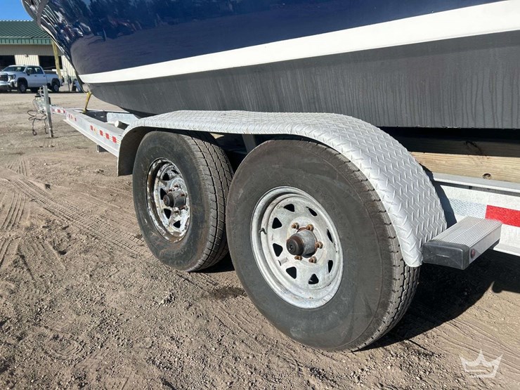 2008-regal-2565-express-cruiser-boat-with-30ft-t/a-continental-boat-trailer-image-14