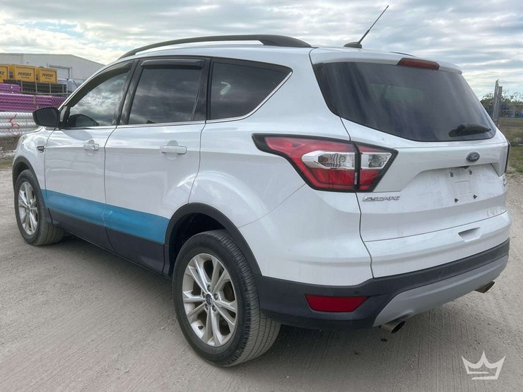 2017-ford-escape-image-4