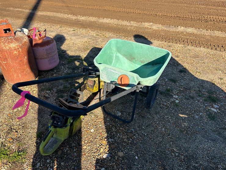 #37664-•-lot-of-fertilizer-spreader,-&-(2)-chainsaws-image-4