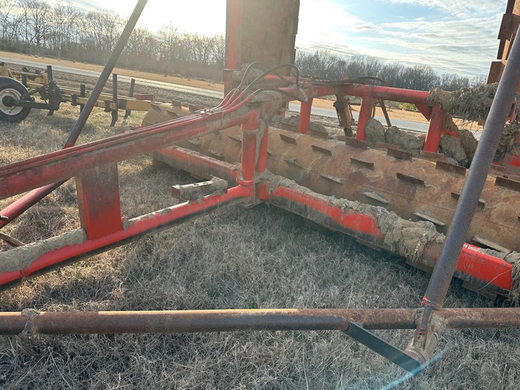 #38454-•-fair-oaks-32'-stubble-roller-image-28