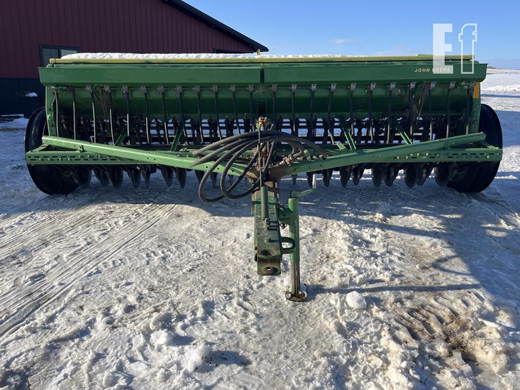 1989-john-deere-8300-image-8