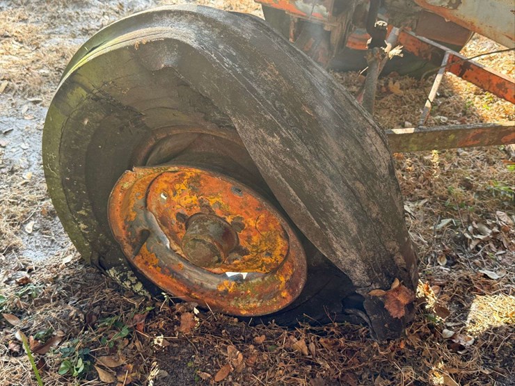 minneapolis-moline-big-mo-500-image-40