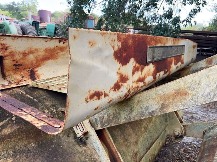 allis-chalmers-diesel-wheel-loader-image-8