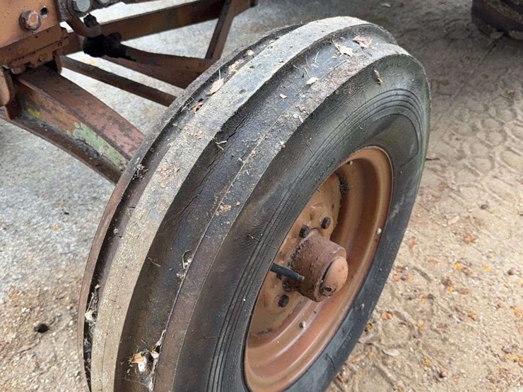 minneapolis-moline-lp-orchard-image-25