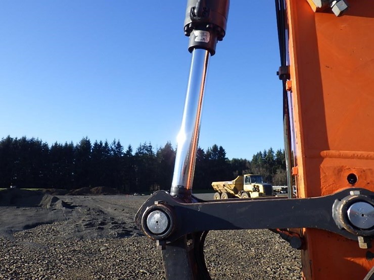 doosan-dx140-lc-5-image-13