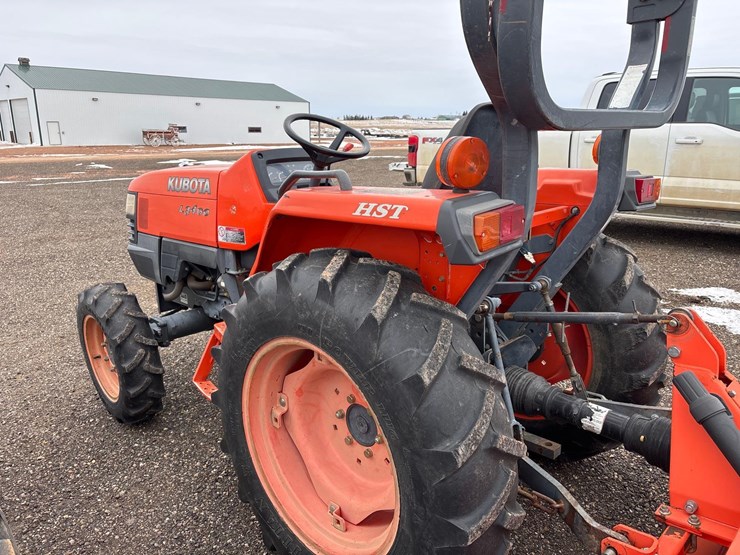 kubota-l3400-image-5