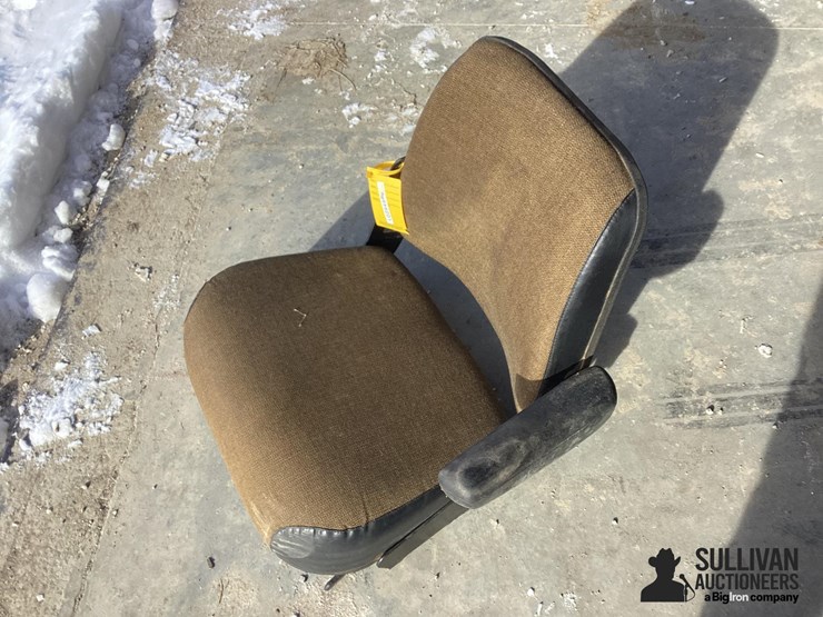 miscellaneous-tractor-seat-image-9