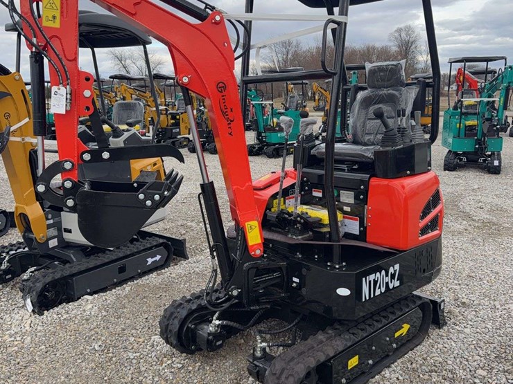 2025-cfg-mini-excavator-nt20-cz-image-1