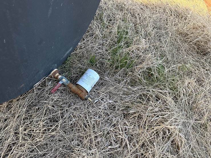 #38458-•-~300gal-fueltank-image-5