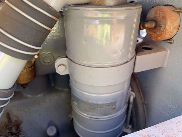 caterpillar-ten-orchard-image-12