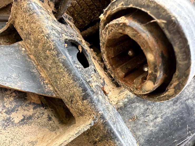 2015-mac-don-fd75-image-13