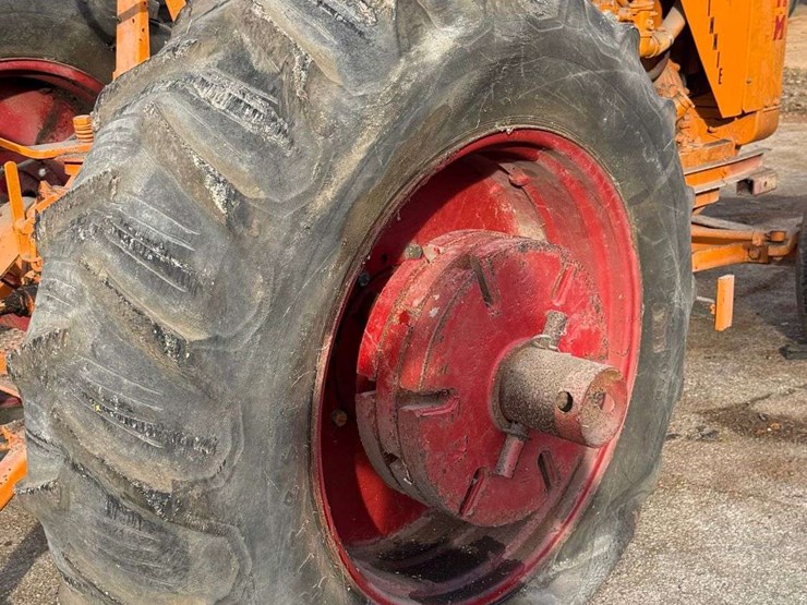 minneapolis-moline-g-image-36