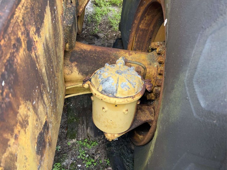 caterpillar-814-image-50