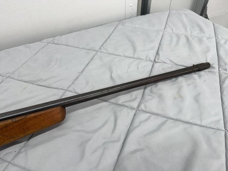 mossberg-85d-20-gauge-shotgun-image-2