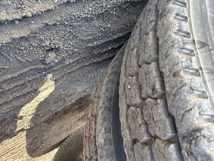 2010-sterling-a9500-image-25