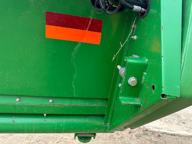 2013-john-deere-635f-image-5