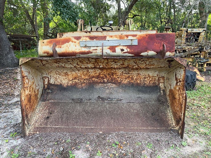 allis-chalmers-diesel-wheel-loader-image-3