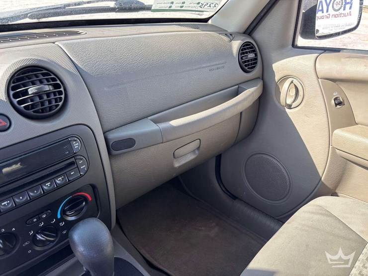 2007-jeep-liberty-image-19