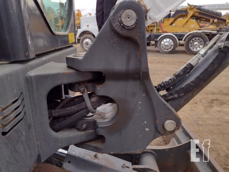 2021-bobcat-e35i-image-24