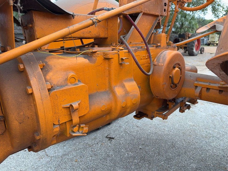 minneapolis-moline-image-17