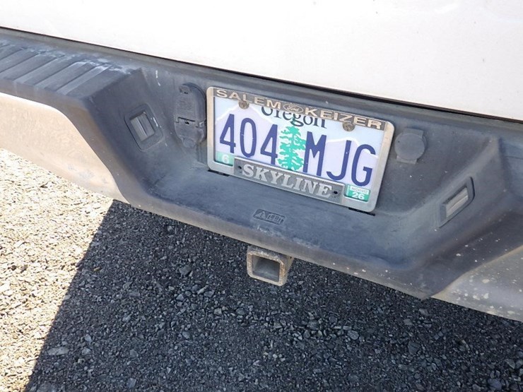 2020-ford-f150-image-10