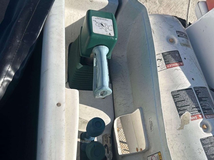 bucket-truck-image-39