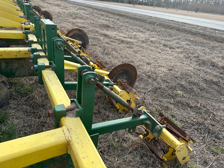 #38451-•-roll-a-cone-16-row-30"-bedder-chopper-image-30