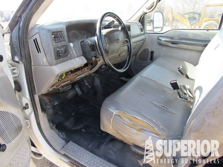 2001-ford-f450-image-3