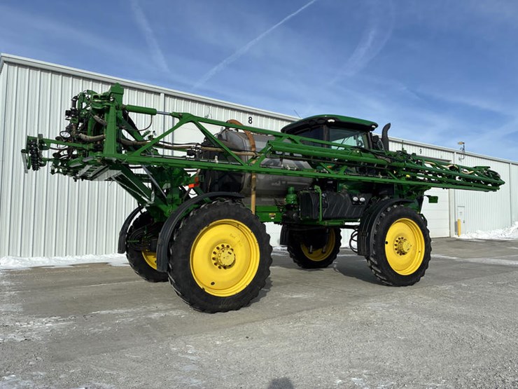 2018-john-deere-r4038-image-5