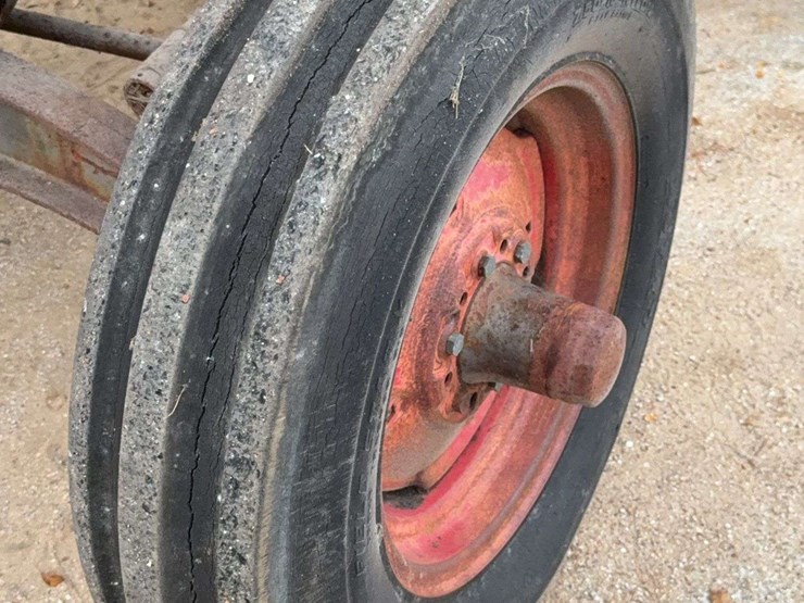 massey-ferguson-95-image-43