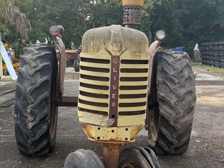 oliver-super-diesel-image-2