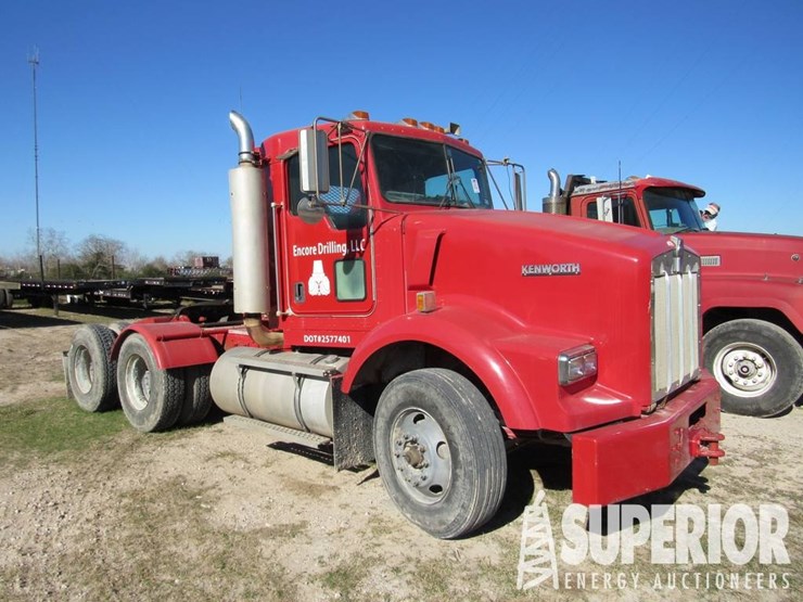 2005-kenworth-t800-image-2