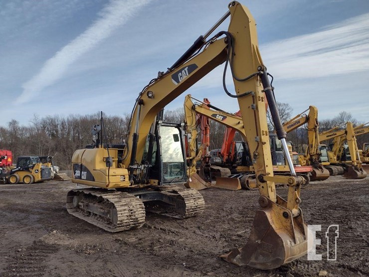 2010-caterpillar-312d-image-47