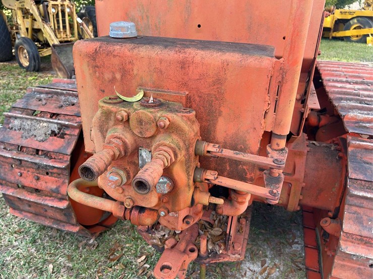 allis-chalmers-35-crawler-image-30