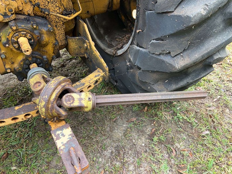 minneapolis-moline-g1050-image-49