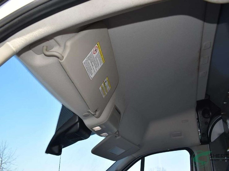 2021-ford-transit-image-11