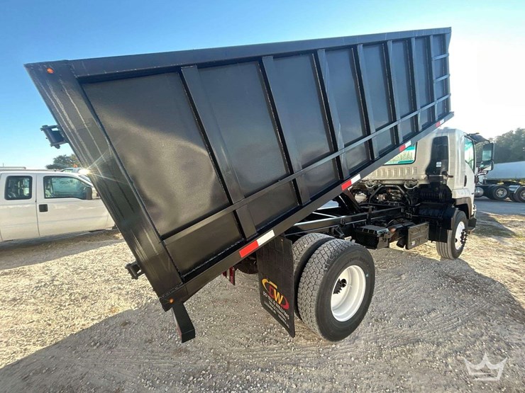 2018-isuzu-ftr-image-3