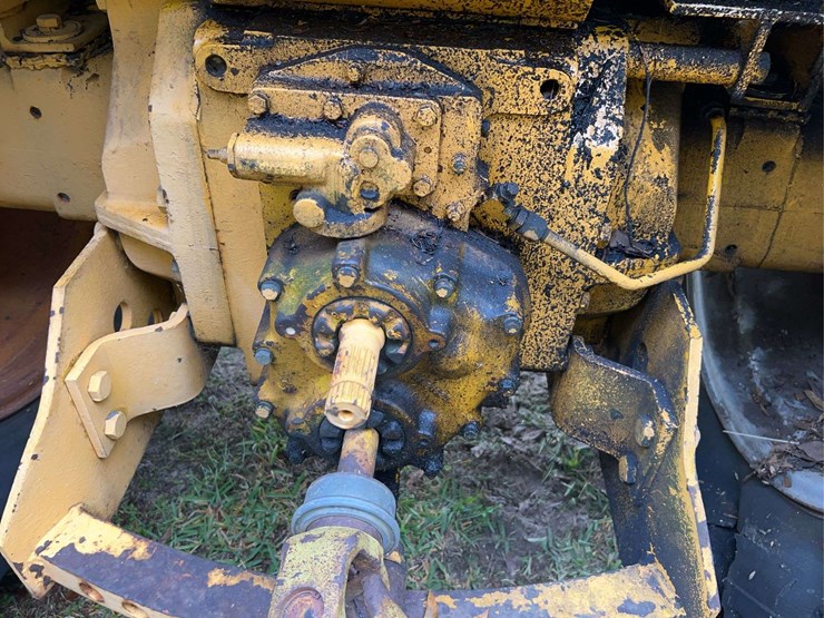 minneapolis-moline-g1050-image-47