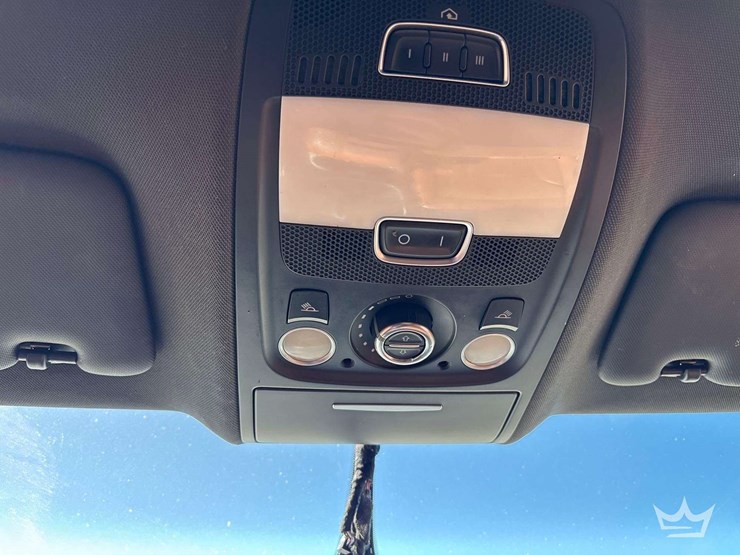 2012-audi-q5-image-18